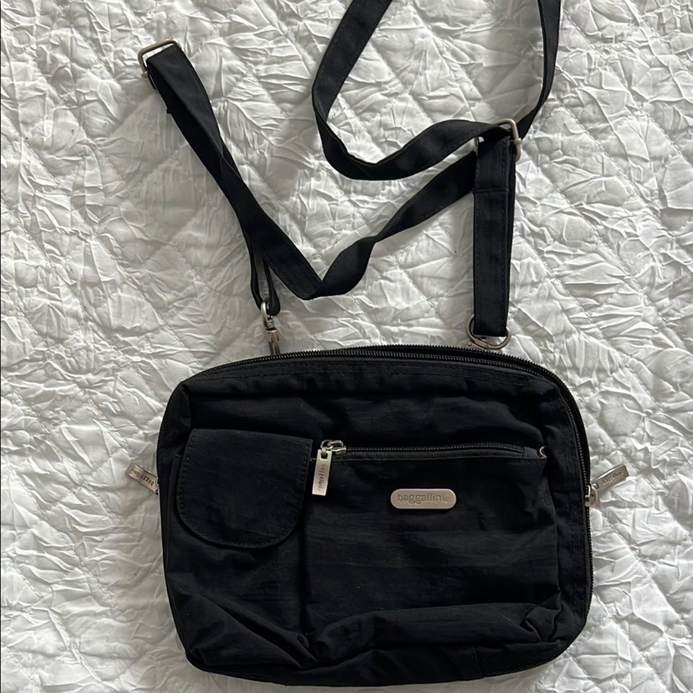 Baggallini Black Crossbody Bag